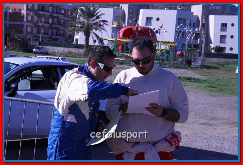 121111 rally 439_tn.jpg
